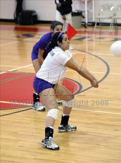 Thumbnail 3 in Warren vs Hastings (Nike Volleyball Classic) photogallery.
