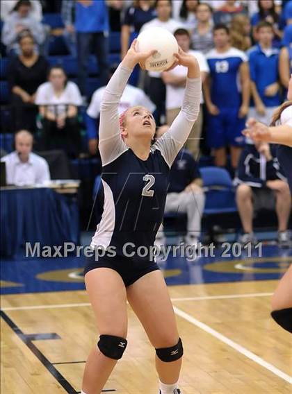 Thumbnail 3 in Vista del Lago vs. Christian Brothers (CIF SJS D3 Final) photogallery.
