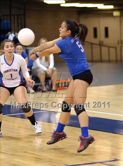 Thumbnail 2 in Vista del Lago vs. Christian Brothers (CIF SJS D3 Final) photogallery.