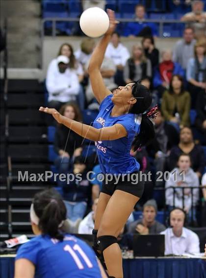 Thumbnail 2 in Vista del Lago vs. Christian Brothers (CIF SJS D3 Final) photogallery.
