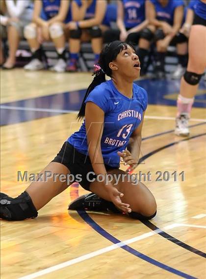 Thumbnail 2 in Vista del Lago vs. Christian Brothers (CIF SJS D3 Final) photogallery.