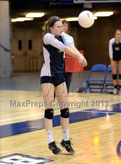 Thumbnail 3 in Vista del Lago vs. Christian Brothers (CIF SJS D3 Final) photogallery.