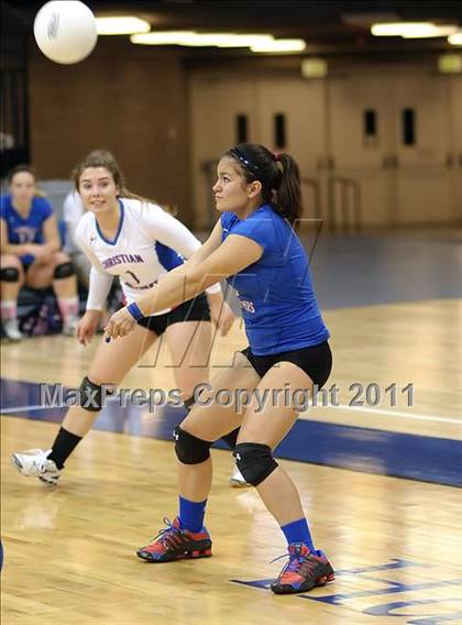 Thumbnail 2 in Vista del Lago vs. Christian Brothers (CIF SJS D3 Final) photogallery.