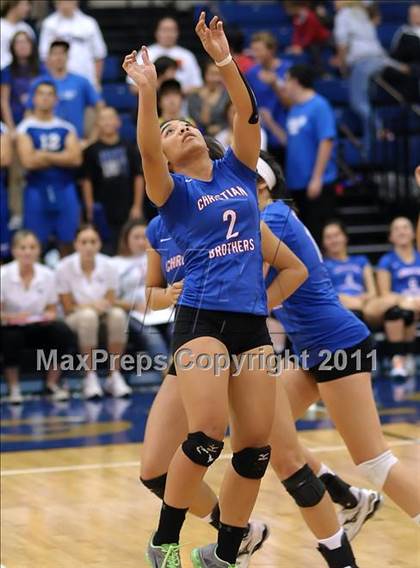 Thumbnail 2 in Vista del Lago vs. Christian Brothers (CIF SJS D3 Final) photogallery.