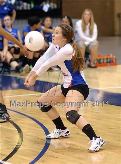 Thumbnail 1 in Vista del Lago vs. Christian Brothers (CIF SJS D3 Final) photogallery.