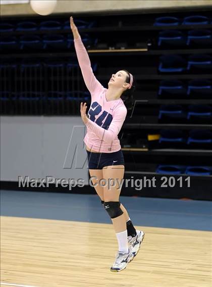 Thumbnail 2 in Vista del Lago vs. Christian Brothers (CIF SJS D3 Final) photogallery.