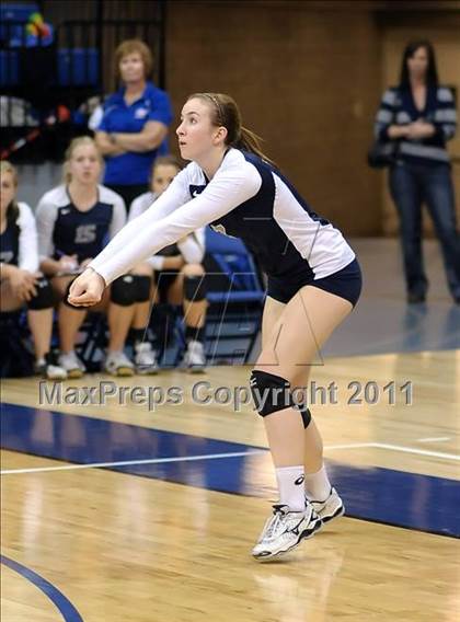 Thumbnail 3 in Vista del Lago vs. Christian Brothers (CIF SJS D3 Final) photogallery.