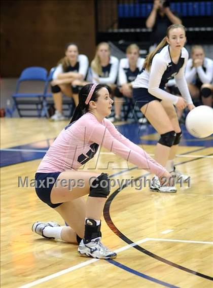 Thumbnail 1 in Vista del Lago vs. Christian Brothers (CIF SJS D3 Final) photogallery.