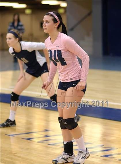 Thumbnail 1 in Vista del Lago vs. Christian Brothers (CIF SJS D3 Final) photogallery.