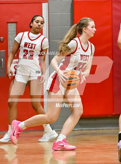 Thumbnail 1 in Smithfield @ Cranston West photogallery.