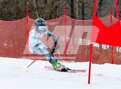 Thumbnail 2 in NYSPHSAA Section V Class A & B Giant Slalom Final (Second Run) photogallery.