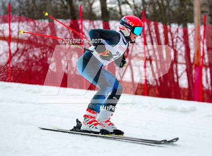 Thumbnail 3 in NYSPHSAA Section V Class A & B Giant Slalom Final (Second Run) photogallery.