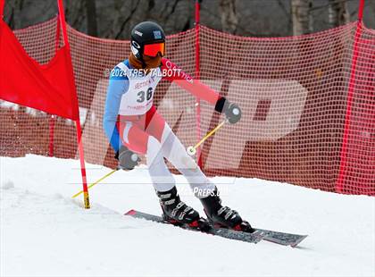 Thumbnail 1 in NYSPHSAA Section V Class A & B Giant Slalom Final (Second Run) photogallery.
