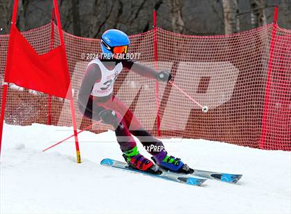 Thumbnail 1 in NYSPHSAA Section V Class A & B Giant Slalom Final (Second Run) photogallery.