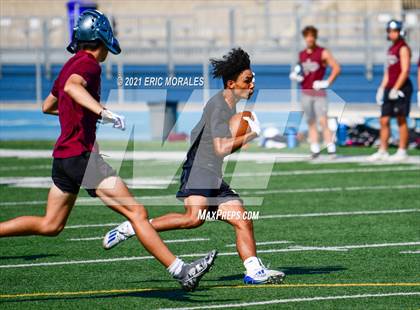 Thumbnail 3 in Mira Mesa vs Rancho Buena Vista (7 on 7) photogallery.