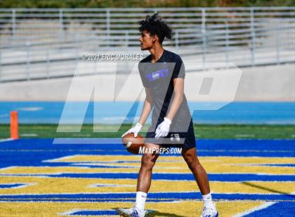 Thumbnail 1 in Mira Mesa vs Rancho Buena Vista (7 on 7) photogallery.
