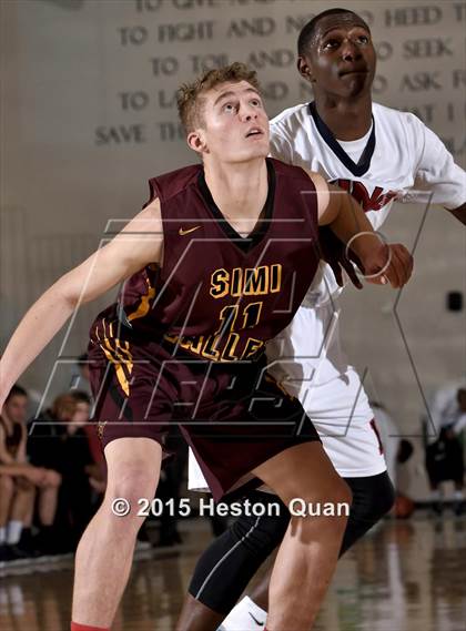 Thumbnail 2 in Simi Valley vs. King (MaxPreps Holiday Classic) photogallery.