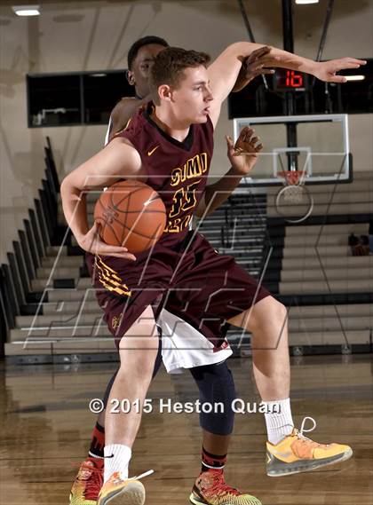 Thumbnail 1 in Simi Valley vs. King (MaxPreps Holiday Classic) photogallery.