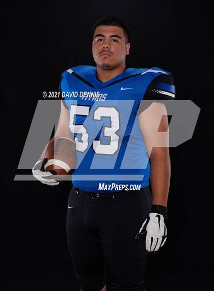 Thumbnail 3 in Frontier Football Seniors photogallery.