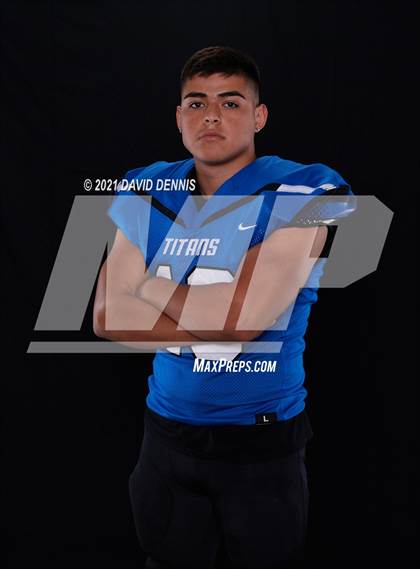 Thumbnail 2 in Frontier Football Seniors photogallery.