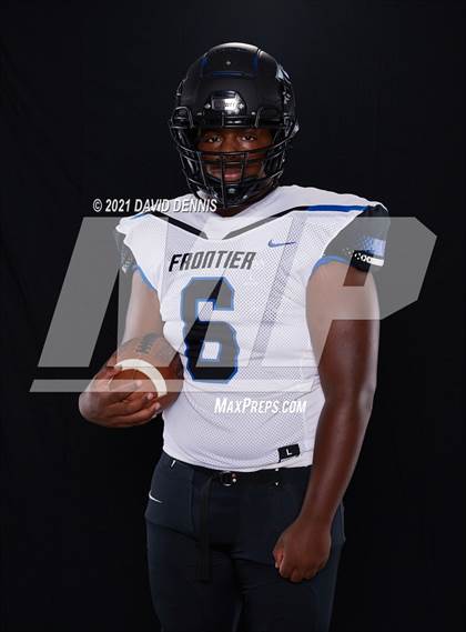 Thumbnail 3 in Frontier Football Seniors photogallery.