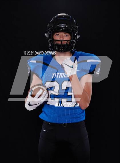 Thumbnail 2 in Frontier Football Seniors photogallery.