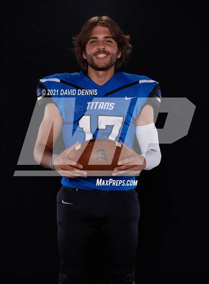 Thumbnail 2 in Frontier Football Seniors photogallery.