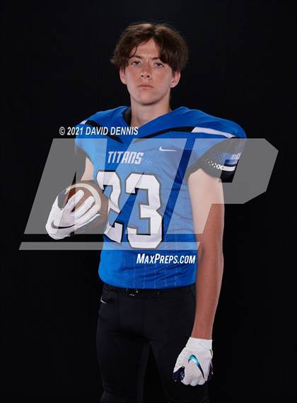 Thumbnail 2 in Frontier Football Seniors photogallery.
