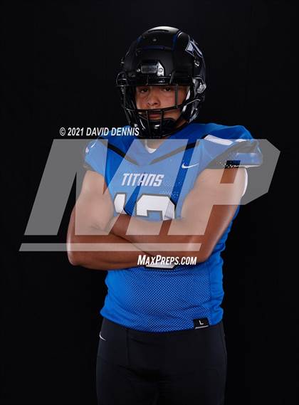 Thumbnail 1 in Frontier Football Seniors photogallery.