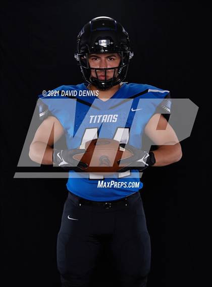 Thumbnail 3 in Frontier Football Seniors photogallery.