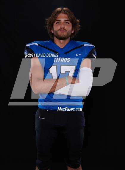 Thumbnail 1 in Frontier Football Seniors photogallery.