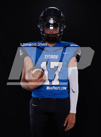 Thumbnail 1 in Frontier Football Seniors photogallery.