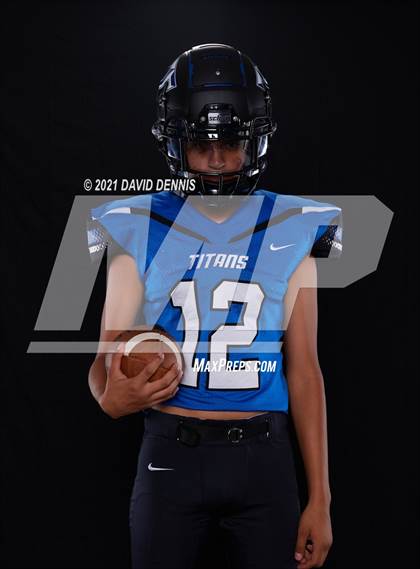 Thumbnail 2 in Frontier Football Seniors photogallery.