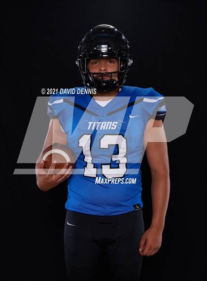 Thumbnail 1 in Frontier Football Seniors photogallery.