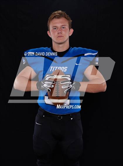 Thumbnail 3 in Frontier Football Seniors photogallery.