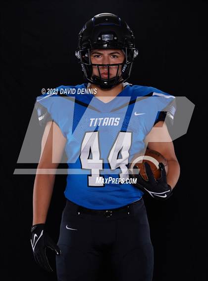 Thumbnail 2 in Frontier Football Seniors photogallery.