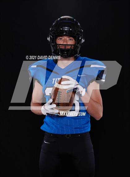 Thumbnail 1 in Frontier Football Seniors photogallery.