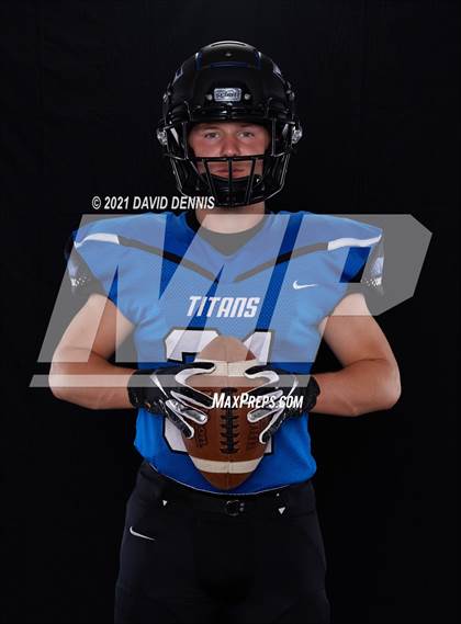 Thumbnail 1 in Frontier Football Seniors photogallery.