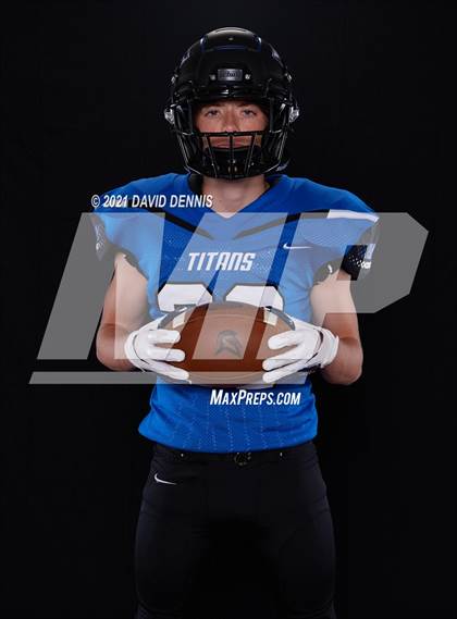 Thumbnail 2 in Frontier Football Seniors photogallery.