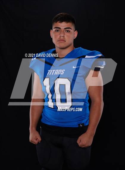 Thumbnail 3 in Frontier Football Seniors photogallery.