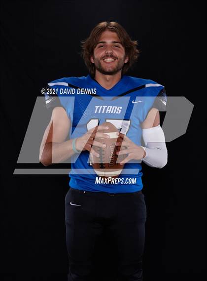Thumbnail 1 in Frontier Football Seniors photogallery.