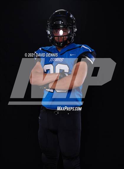 Thumbnail 2 in Frontier Football Seniors photogallery.