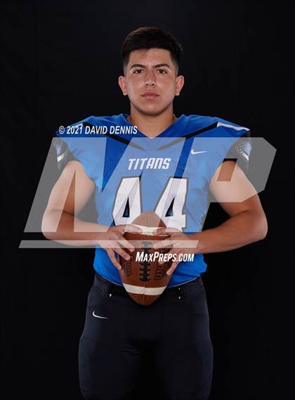 Thumbnail 3 in Frontier Football Seniors photogallery.