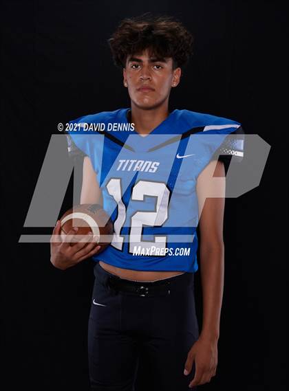 Thumbnail 2 in Frontier Football Seniors photogallery.