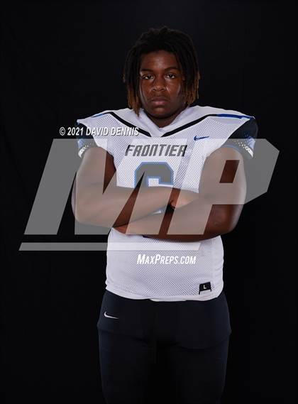 Thumbnail 1 in Frontier Football Seniors photogallery.