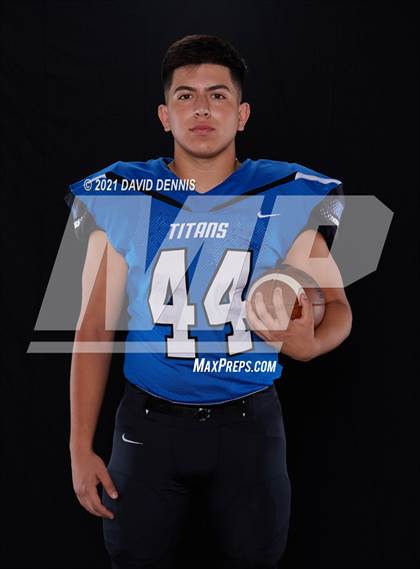 Thumbnail 3 in Frontier Football Seniors photogallery.