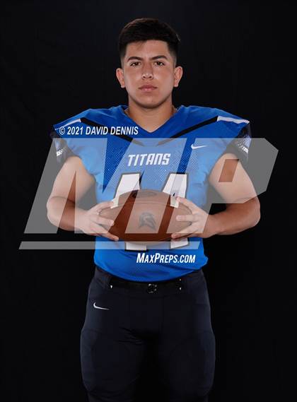 Thumbnail 3 in Frontier Football Seniors photogallery.