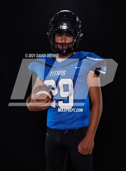 Thumbnail 2 in Frontier Football Seniors photogallery.