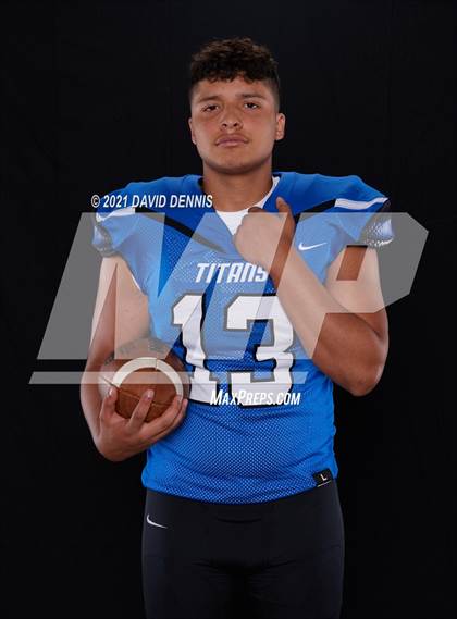 Thumbnail 2 in Frontier Football Seniors photogallery.