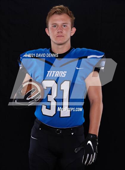Thumbnail 2 in Frontier Football Seniors photogallery.